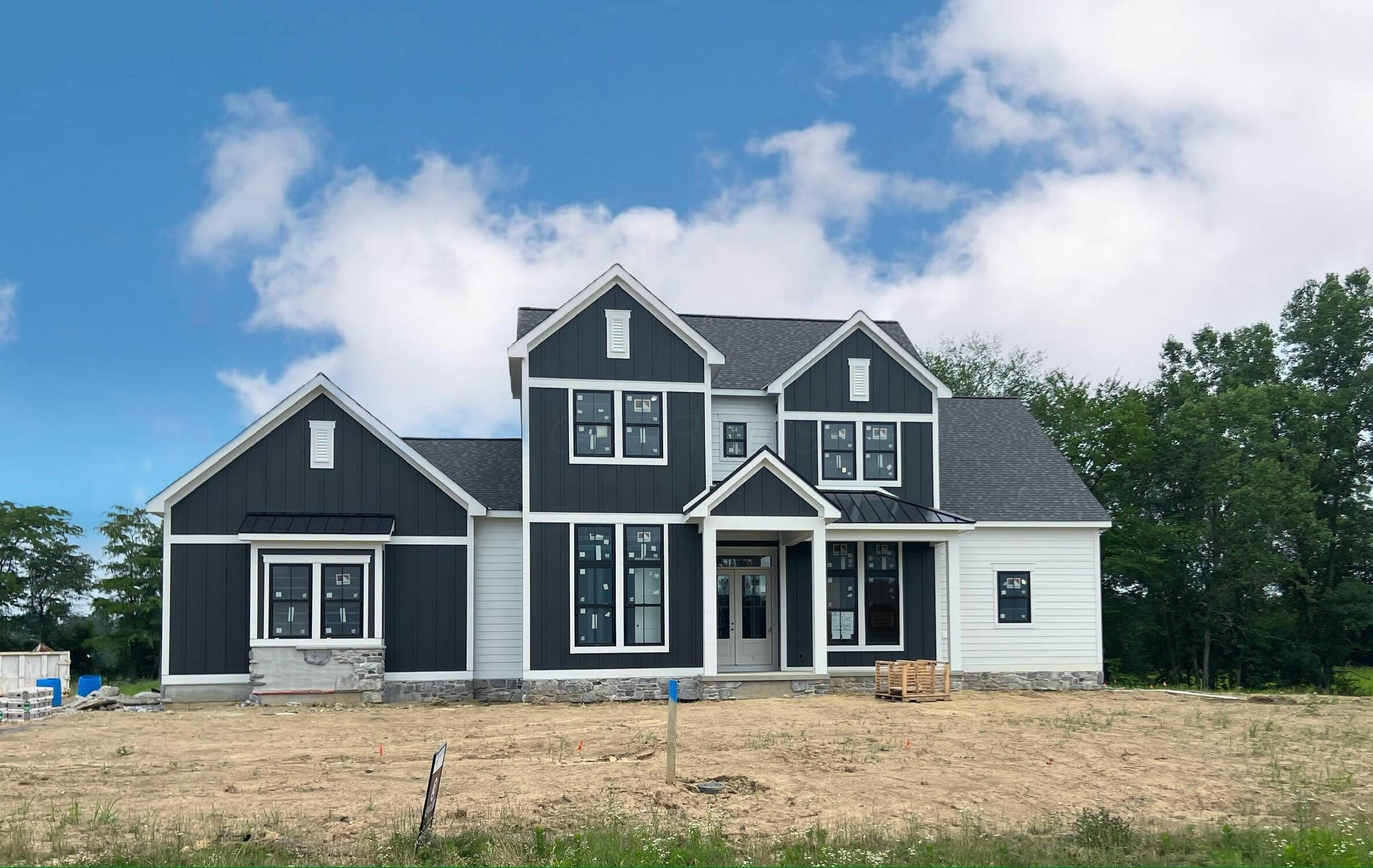 Property Photo: 2020 Liberty Trail OH 43065