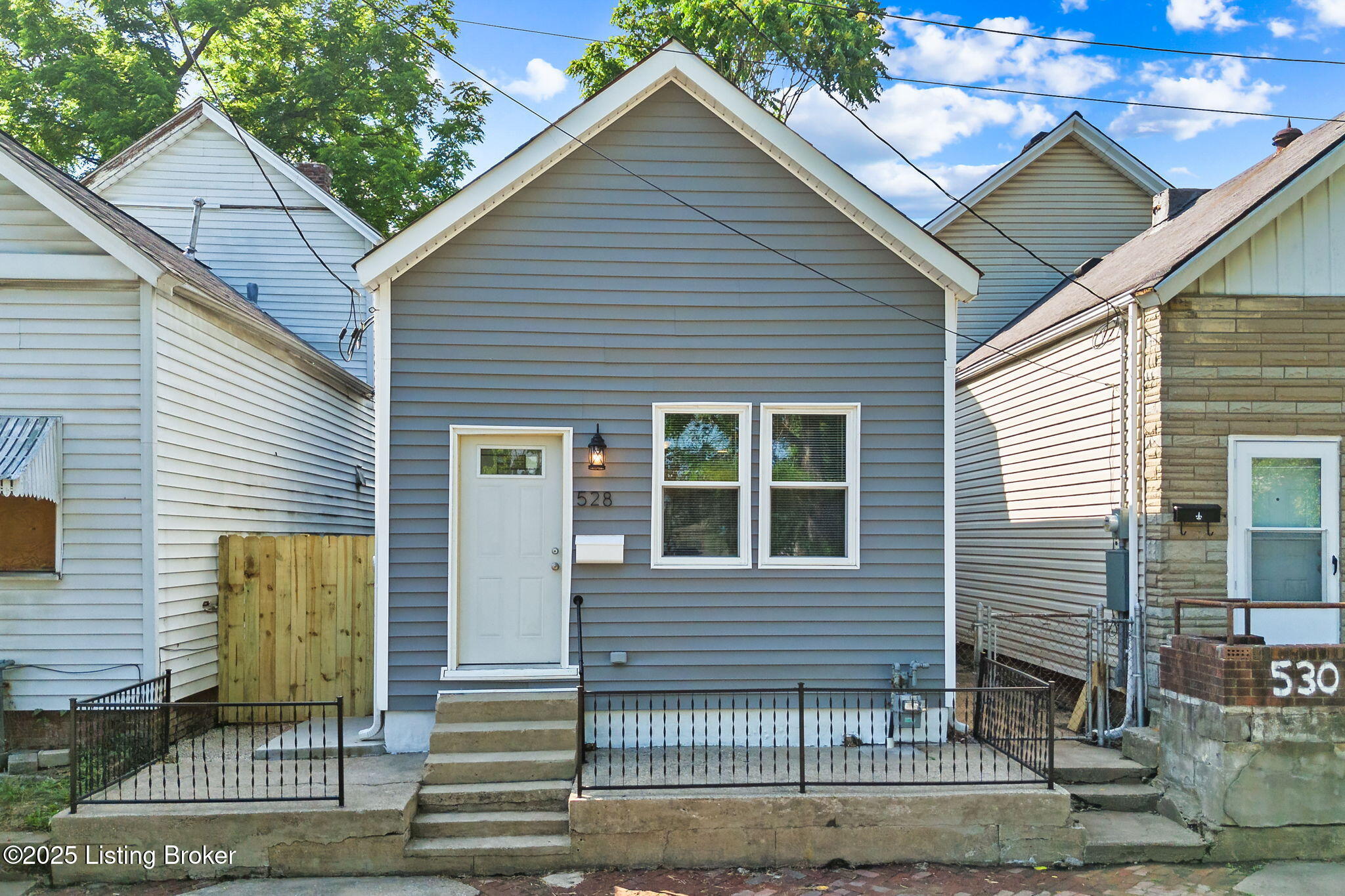 Property Photo:  528 N 20th St  KY 40203 