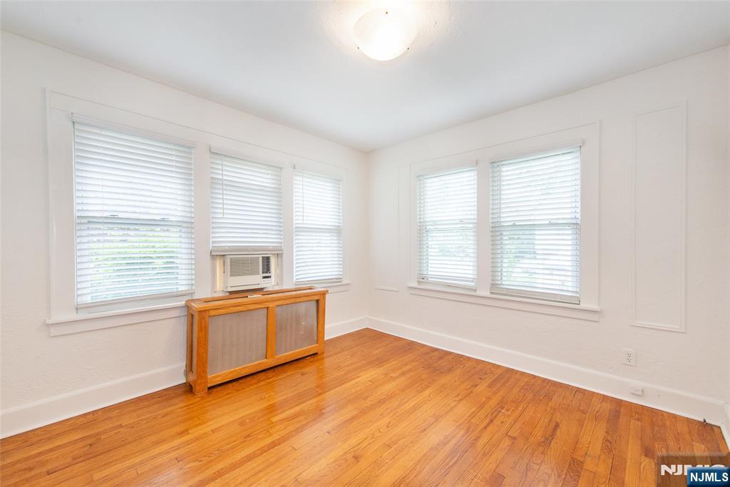 Property Photo:  241 Hope Street  NJ 07450 
