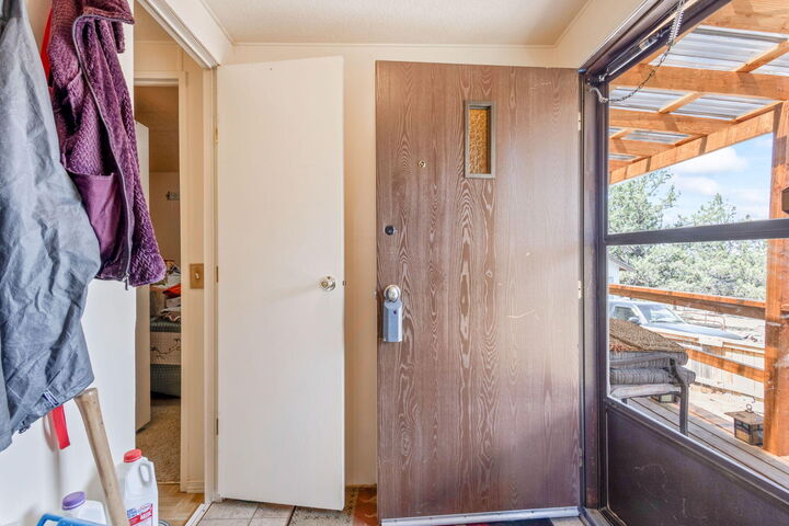 Property Photo: 2358 SE Kyle Road OR 97754