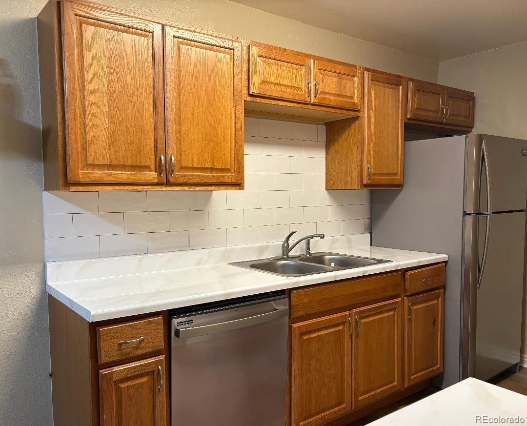 Property Photo: 16359 W 10th Avenue Yy2 CO 80401