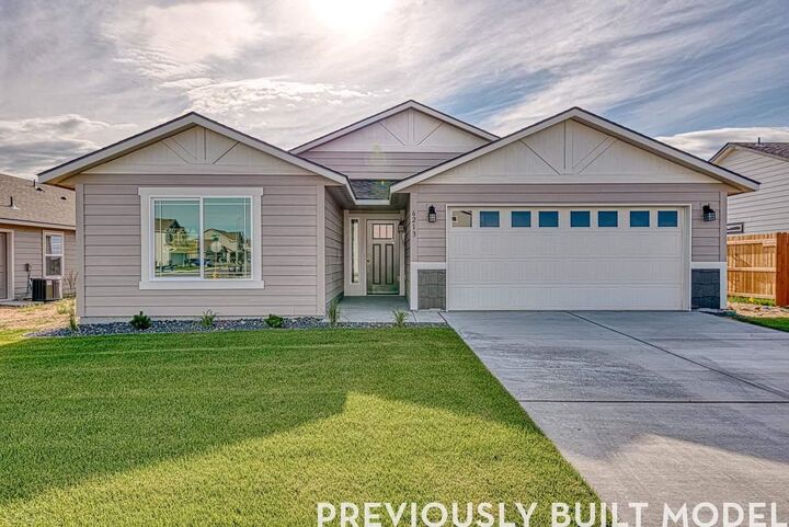 18727 E Riverside Ct  Spokane Valley WA 99016 photo