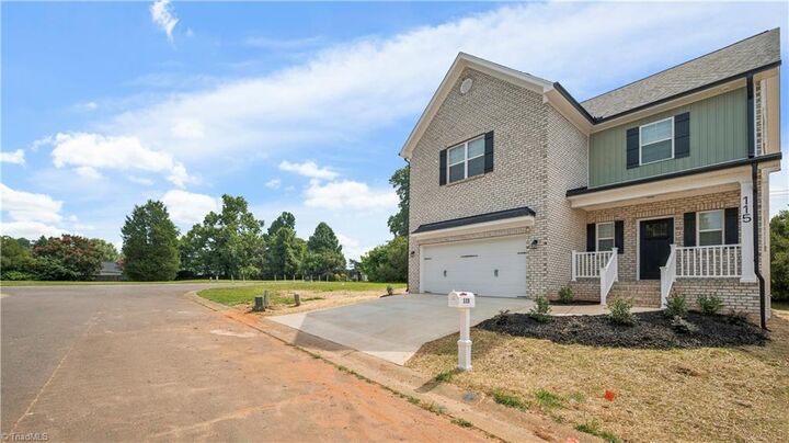 Property Photo: 115 Glasmere Court NC 27101