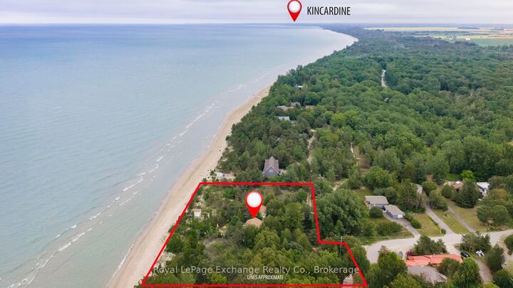 Property Photo: 40 Vozka Drive S ON N2Z 0B3