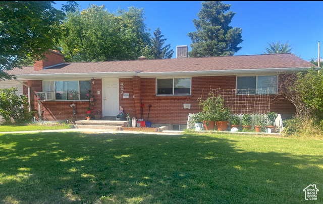 Property Photo:  427 E 1070 S  UT 84097 