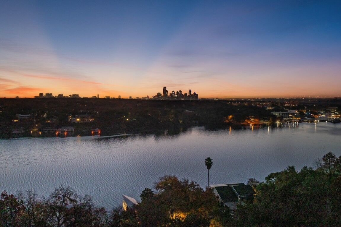 Property Photo: 2007 Lakeshore Drive TX 78746