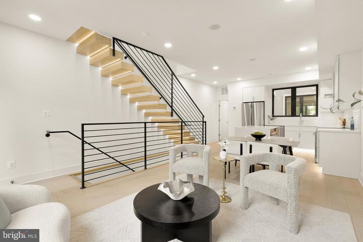 Property Photo:  509 L Street NE 4B  DC 20002 