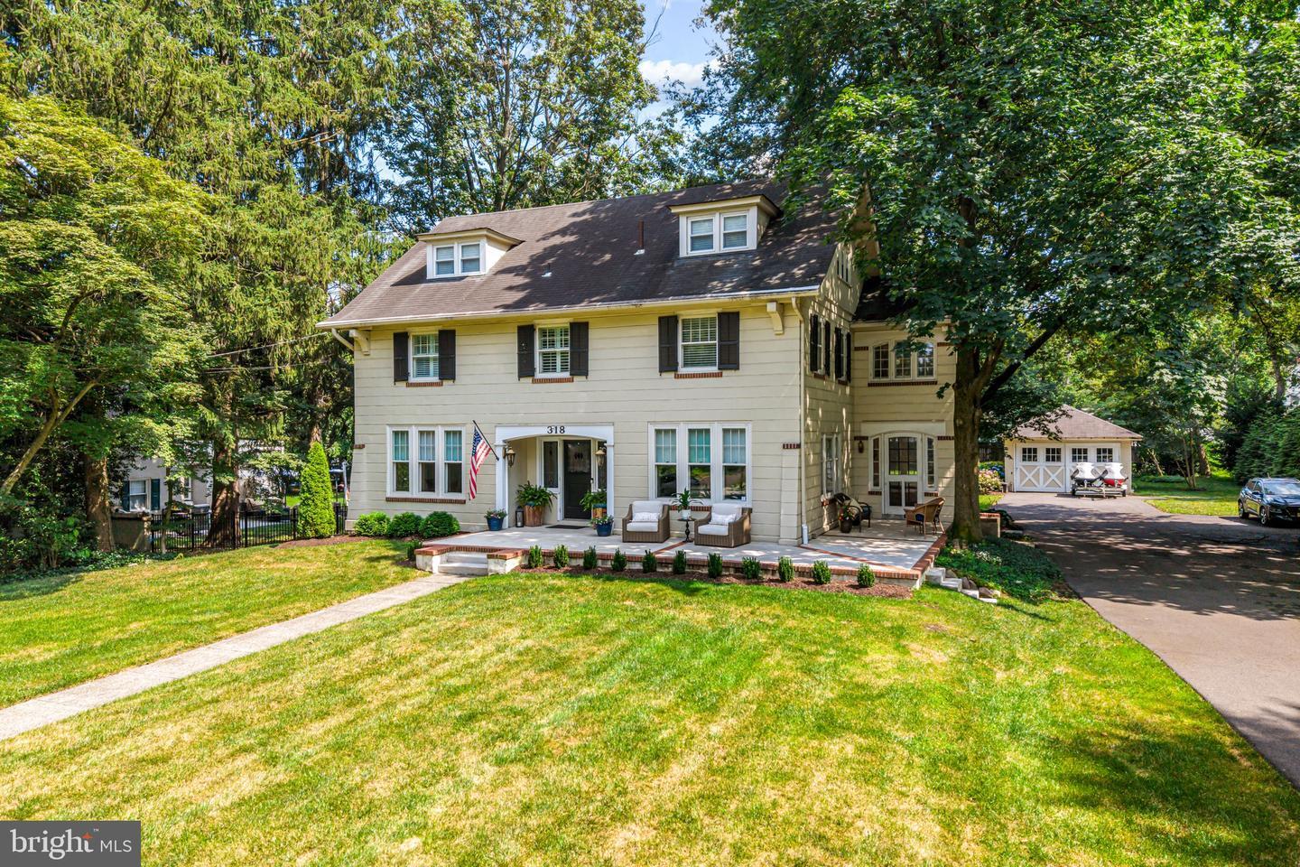 318 E Central Avenue  Moorestown NJ 08057 photo