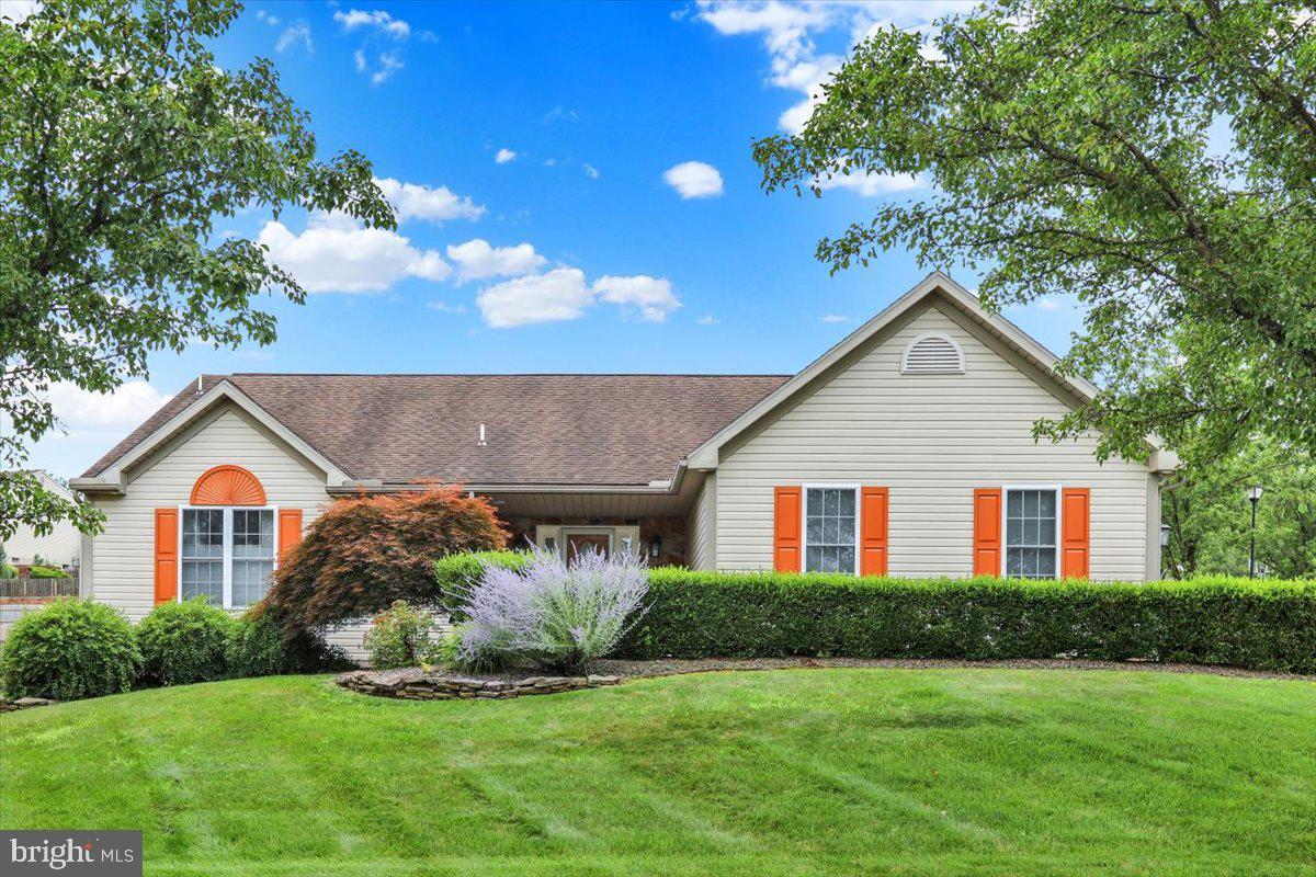 Property Photo:  4418 Del Mar Drive  PA 19606 