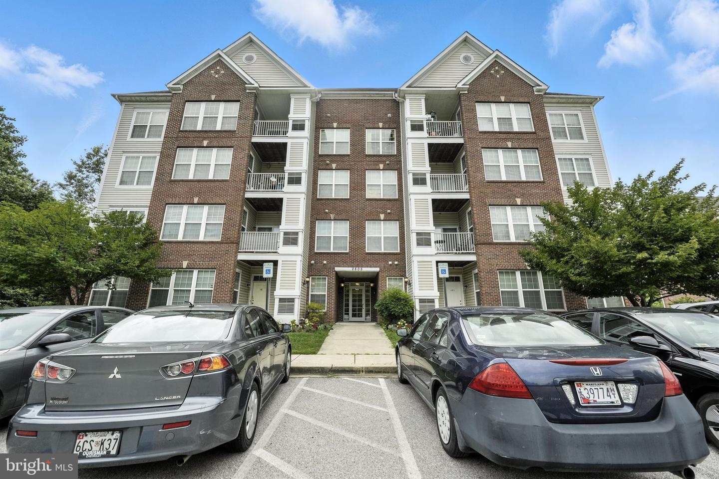 Property Photo: 2805 Forest Run Drive 2-404 MD 20747