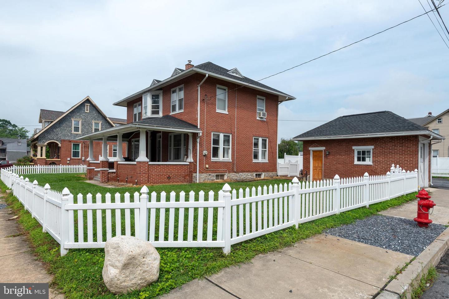 Property Photo:  53 E Hummelstown Street  PA 17022 