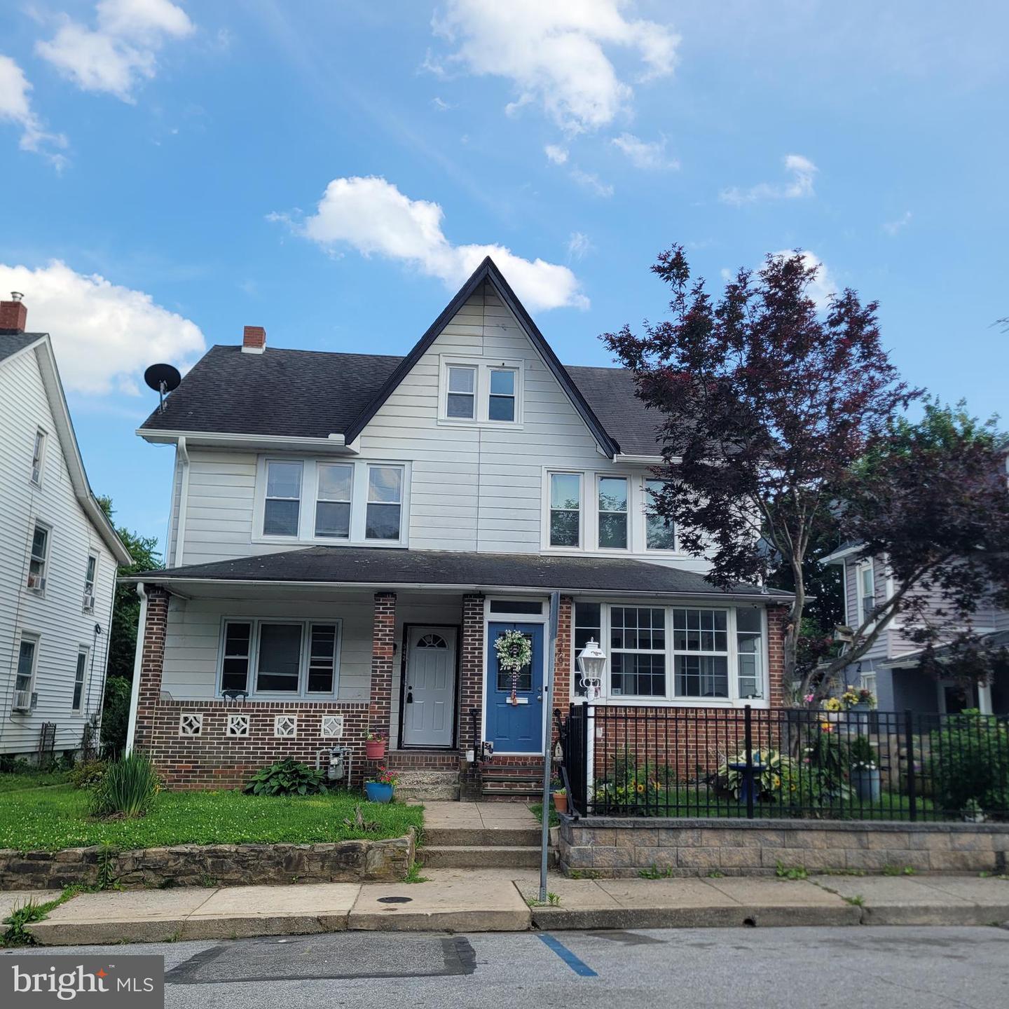 542 Elm Street  Coatesville PA 19320 photo