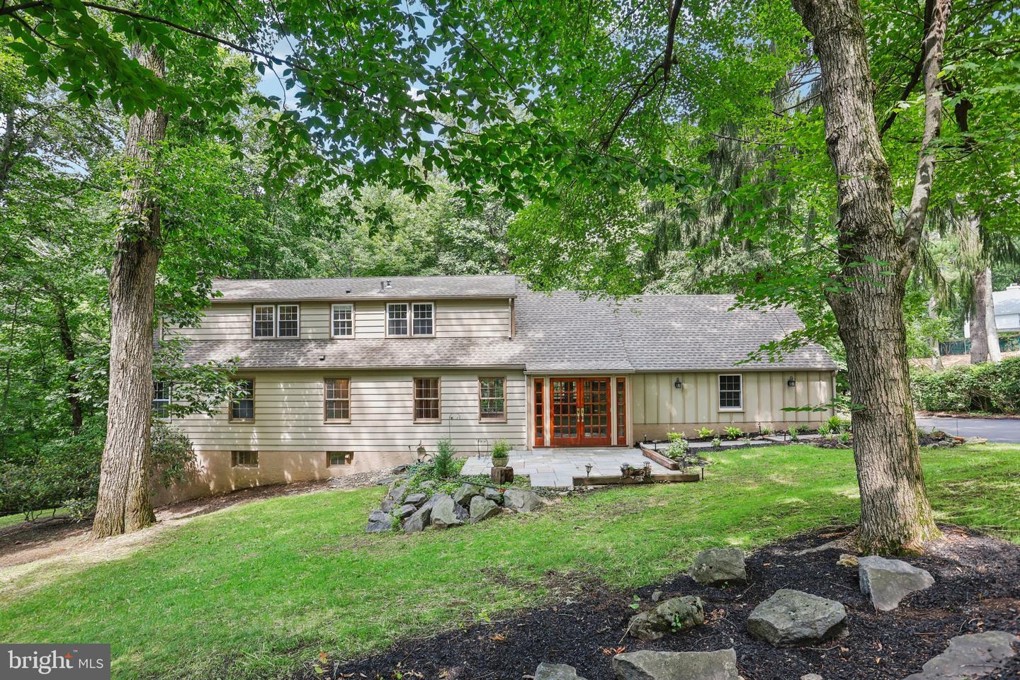 Property Photo: 17 Weirwood Road PA 19087
