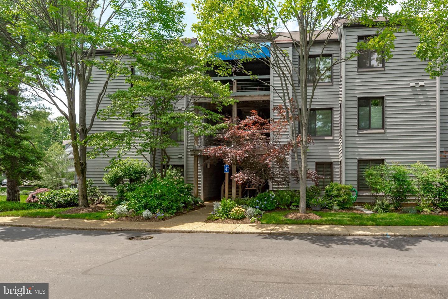 Property Photo: 4 Spa Creek Landing B3 MD 21403