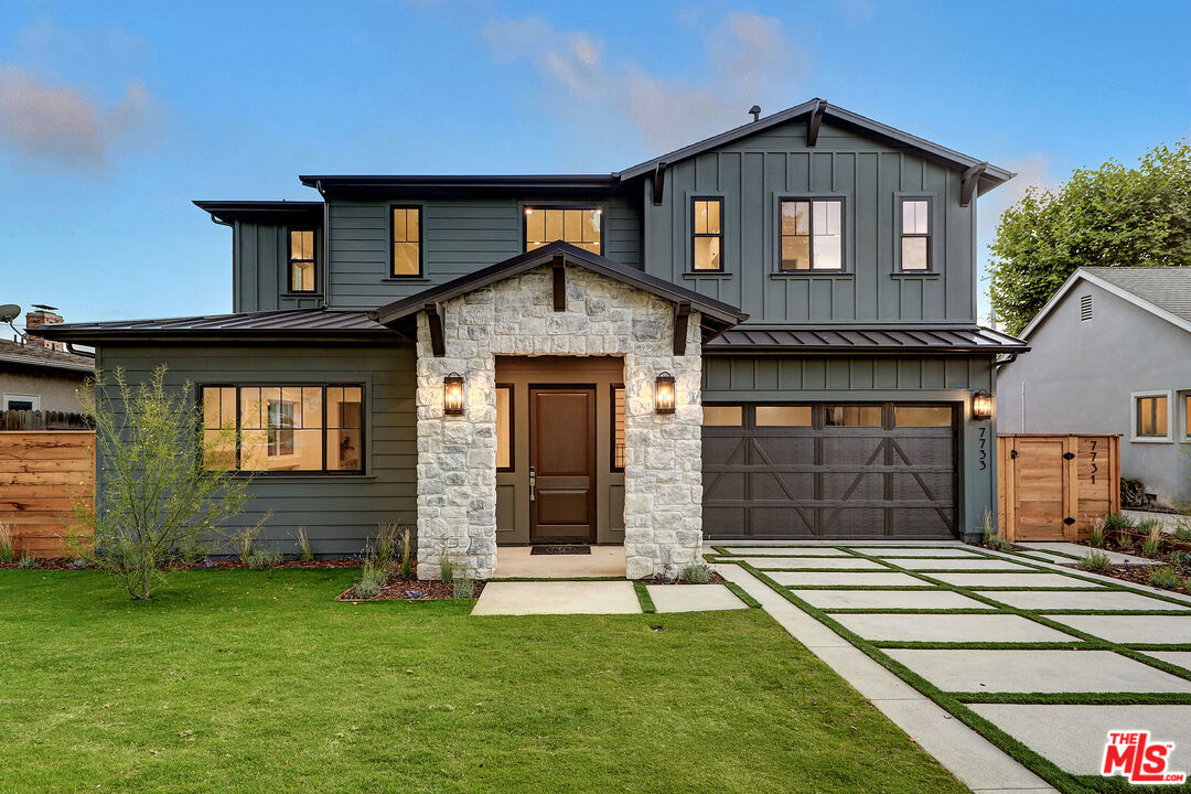 Property Photo:  7733 Henefer Ave  CA 90045 