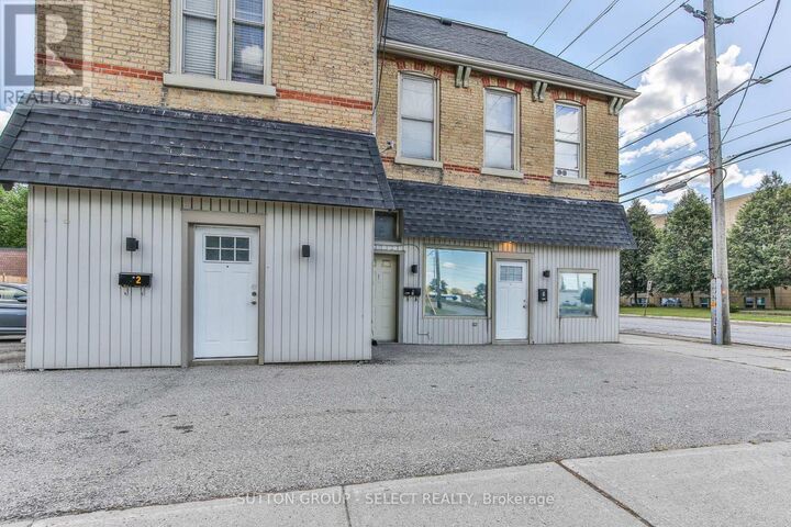 Property Photo: 330 Burwell Street ON N6B 2V9