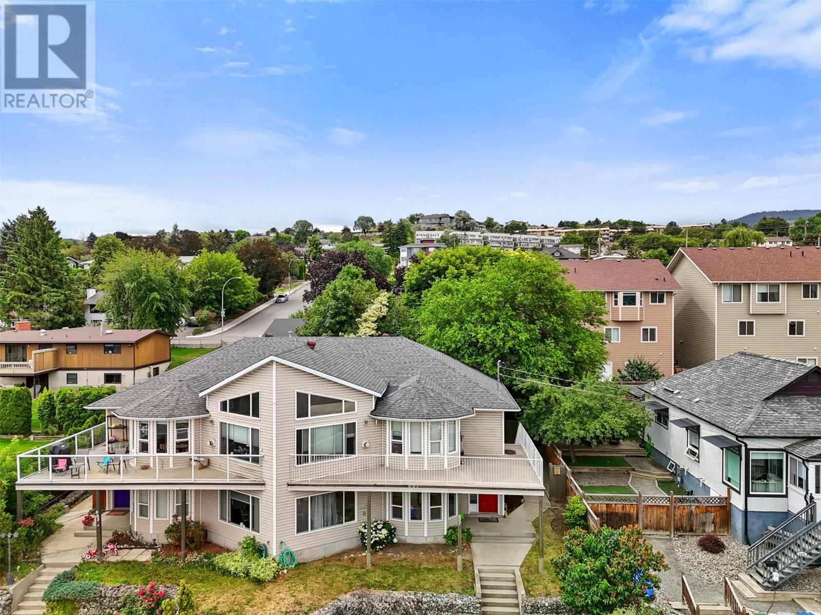 Property Photo: 607 Lombard Street BC V2C 1B5