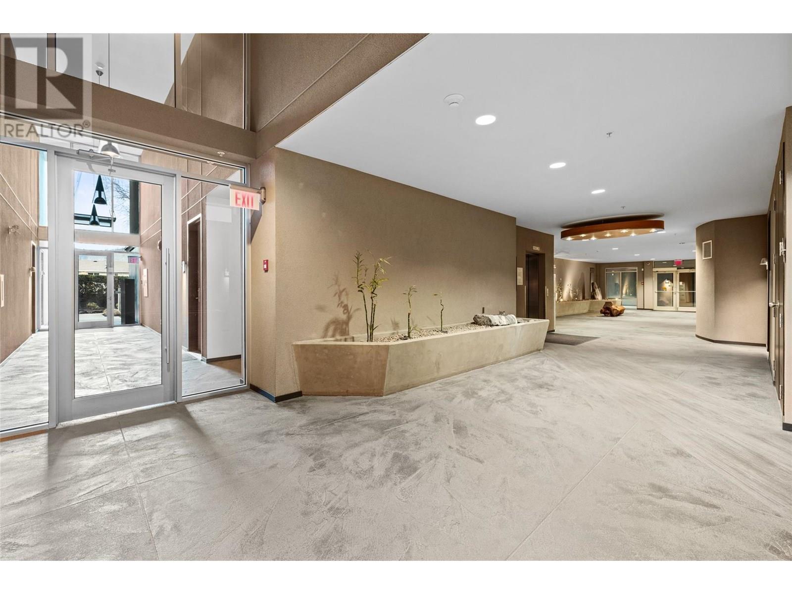 Photo de la propriété: 1495 Graham Street 406 BC V1Y 3B2