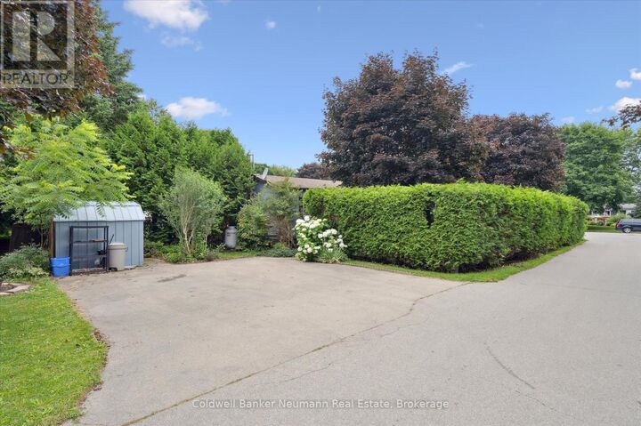 Property Photo:  1294 Concession 8 Road West 93 Maple  ON N0B 2J0 