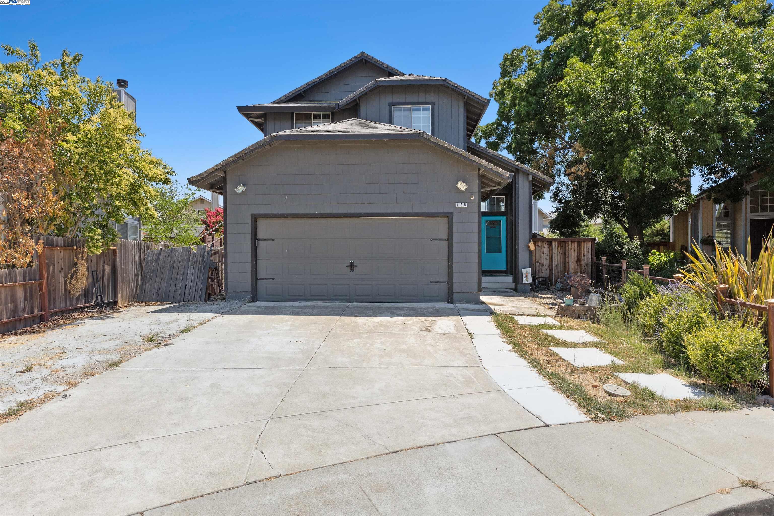 Property Photo:  165 Audrey Pl  CA 95687 