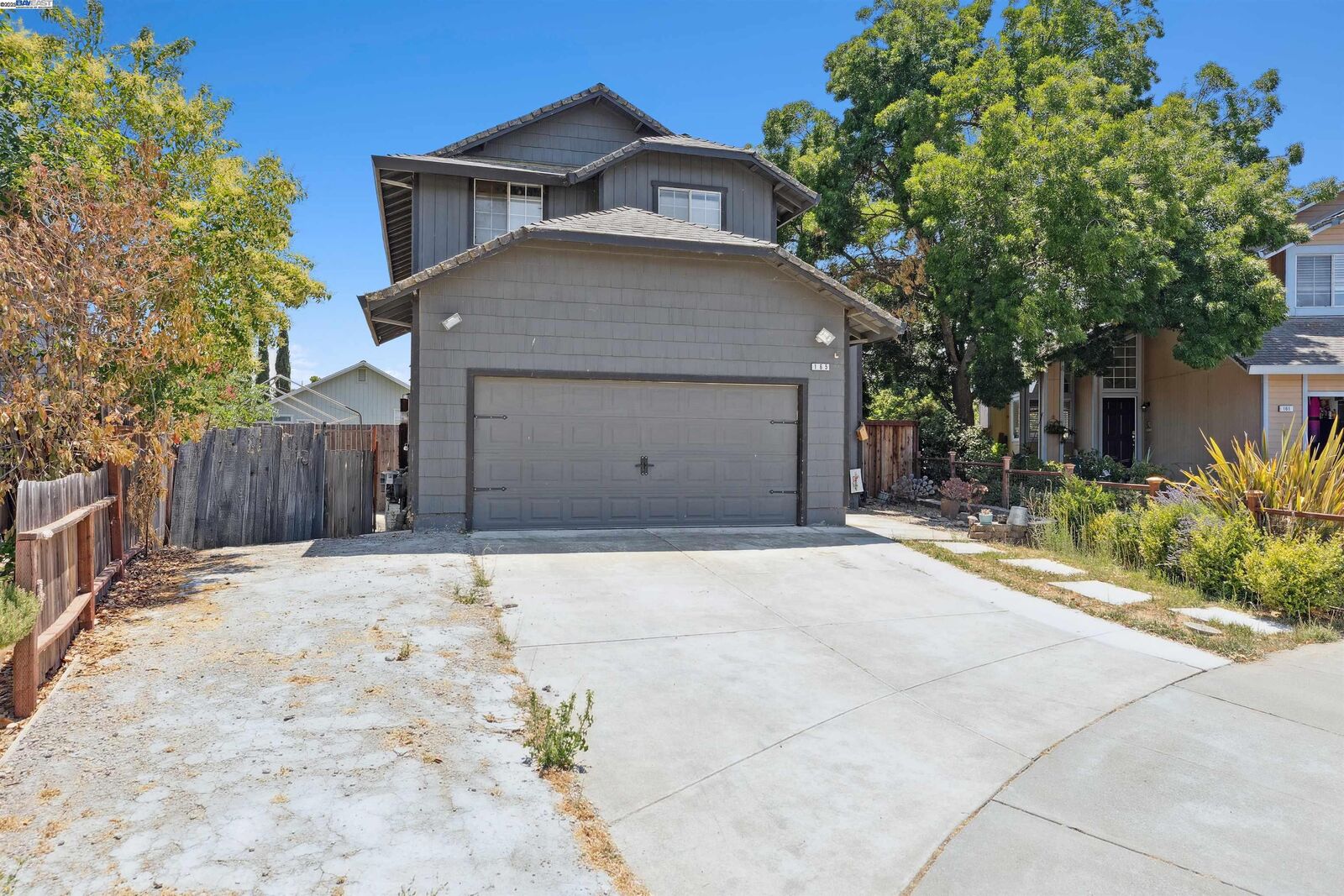 Property Photo: 165 Audrey Place CA 95687
