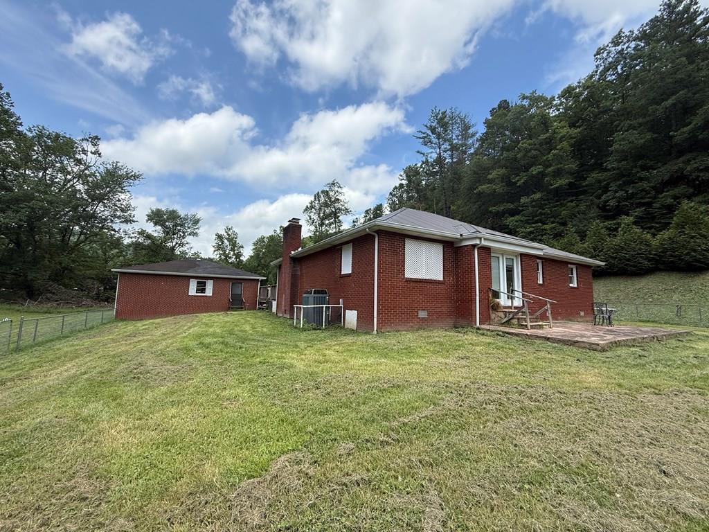 377 Ky. Rt. 993  Wittensville KY 41274 photo