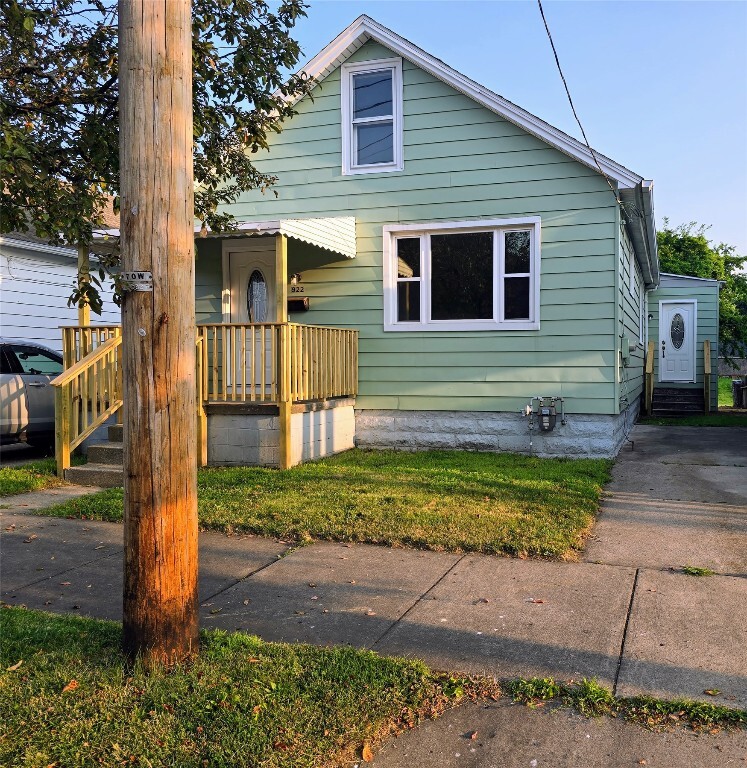 Property Photo: 922 E 9th Street PA 16503