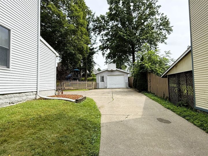 Property Photo:  566 Walnut Street  PA 16335 