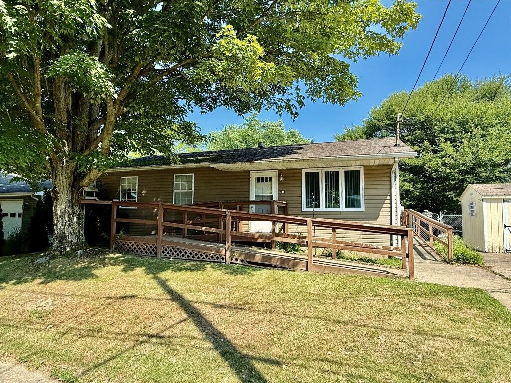 Property Photo:  2748 E 32nd Street  PA 16510 