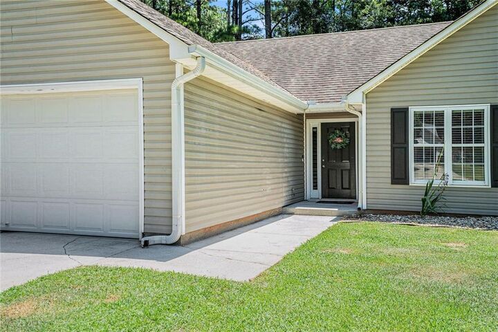 Property Photo:  200 Richmond Hill Road  GA 30655 
