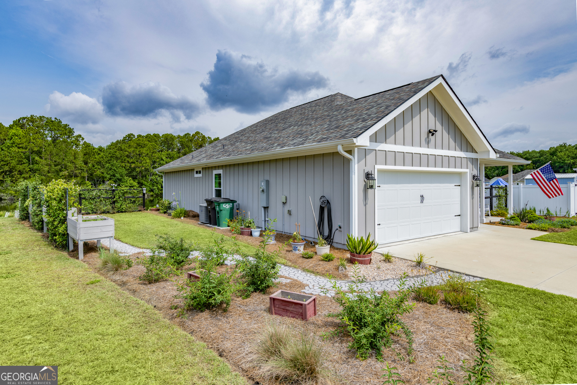 Property Photo: 110 Eva Drive GA 31558