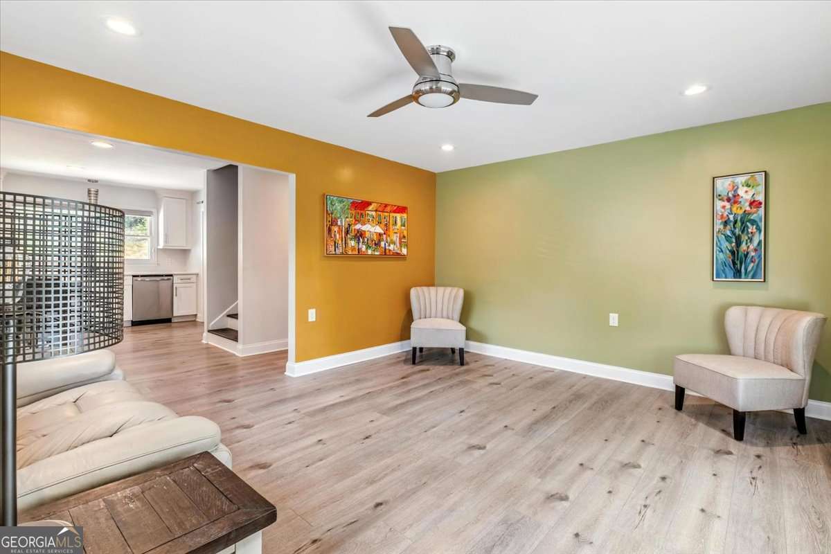Property Photo: 145 Mountain View Road SE GA 30161