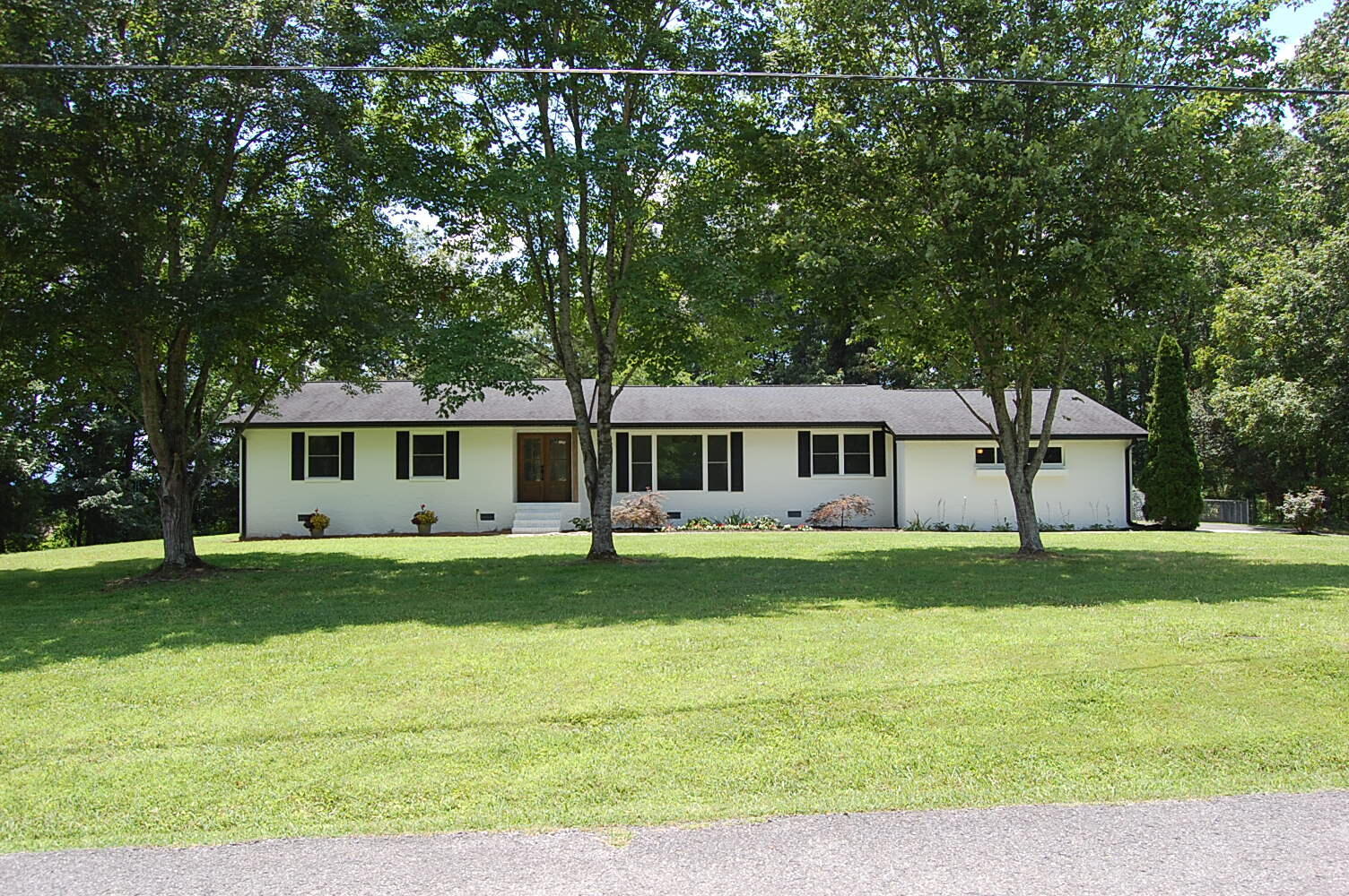 Property Photo: 235 Highland Drive TN 37327