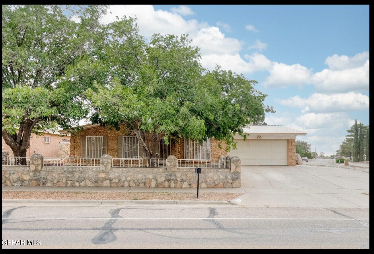 4821 Round Rock Drive  El Paso TX 79924 photo
