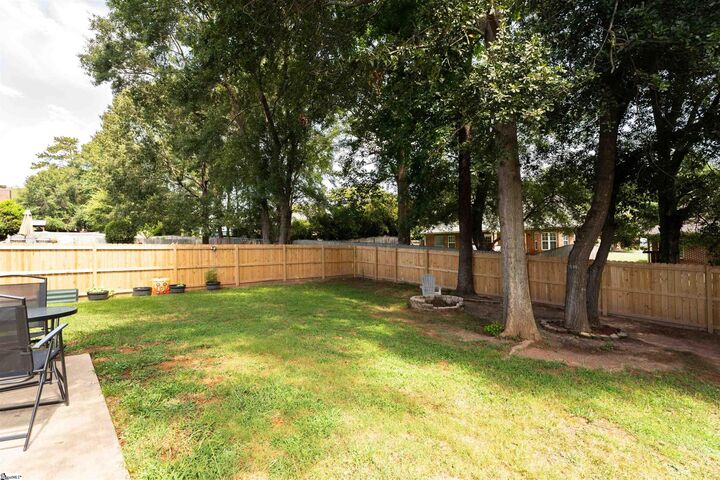 Property Photo:  864 Thornbird Circle  SC 29316 