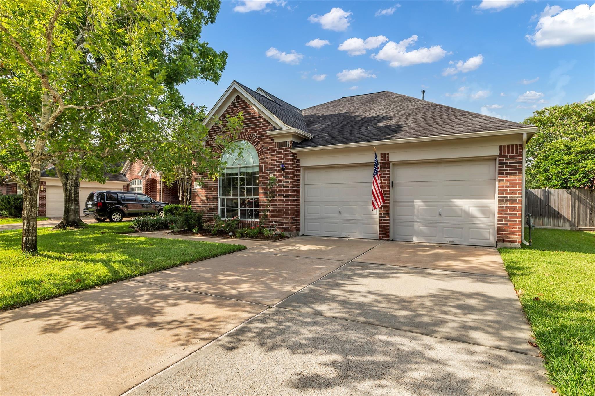 Property Photo: 3731 Crescent Drive TX 77584