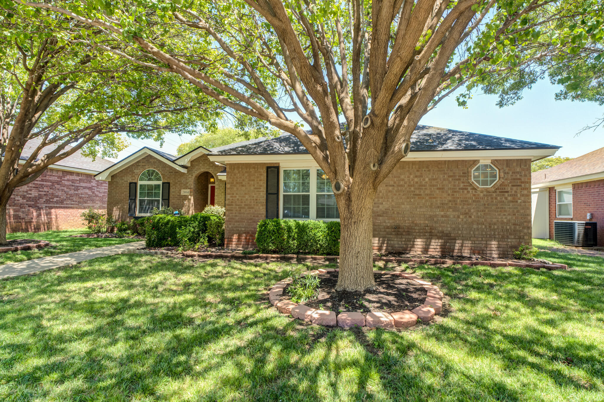 Property Photo: 3004 87th Street TX 79423