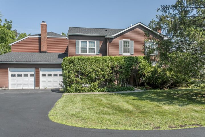 Property Photo: 37 Candlestick Court NY 10990