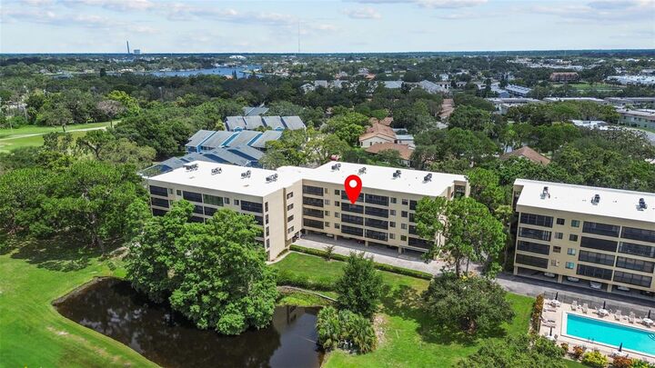 Property Photo: 1933 Golfview Drive 1933 FL 34689