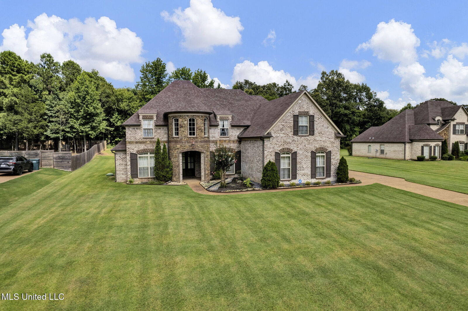 Property Photo:  4410 Gray Estates Drive  MS 38671 