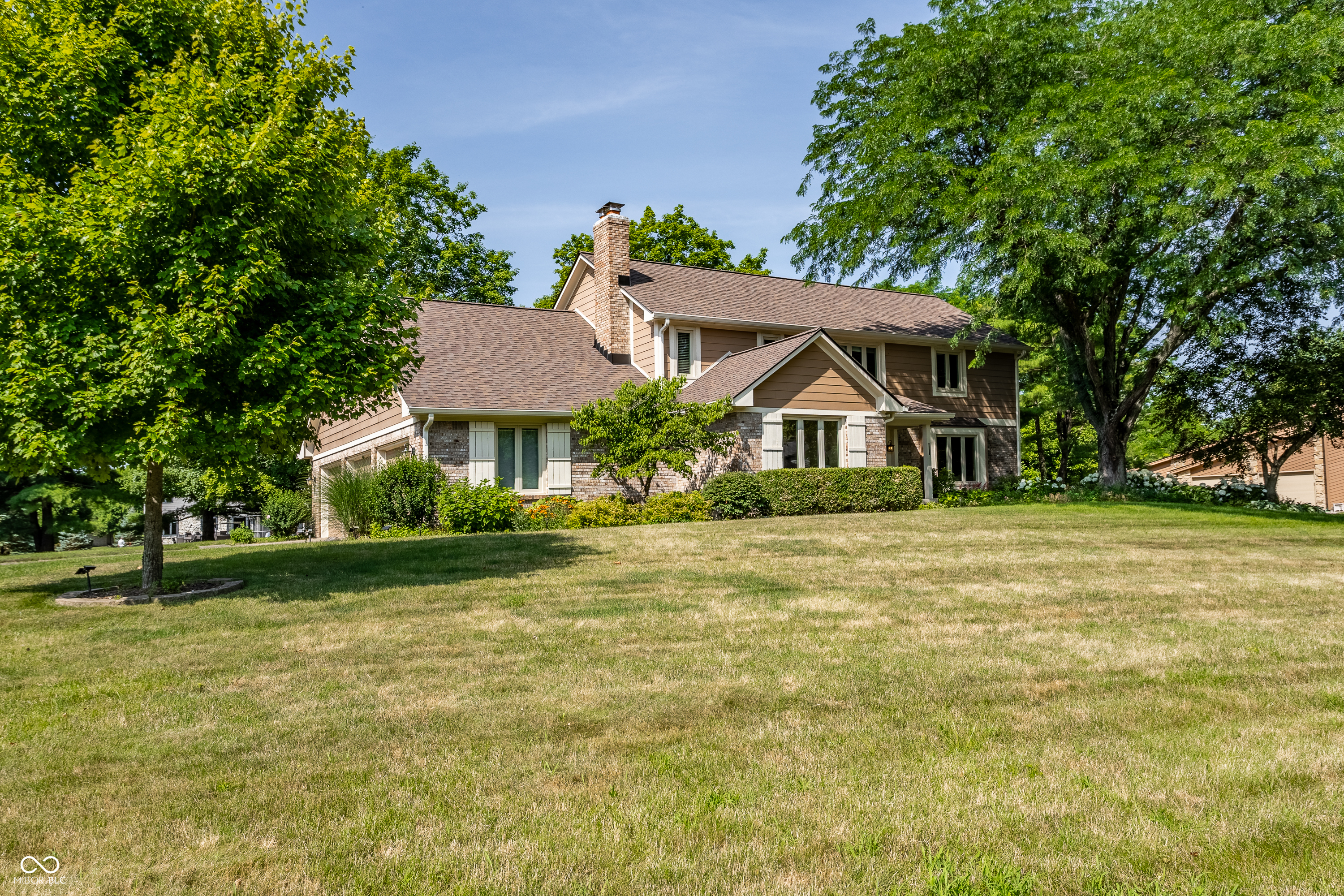 Property Photo: 6945 Kimkris Court IN 46278