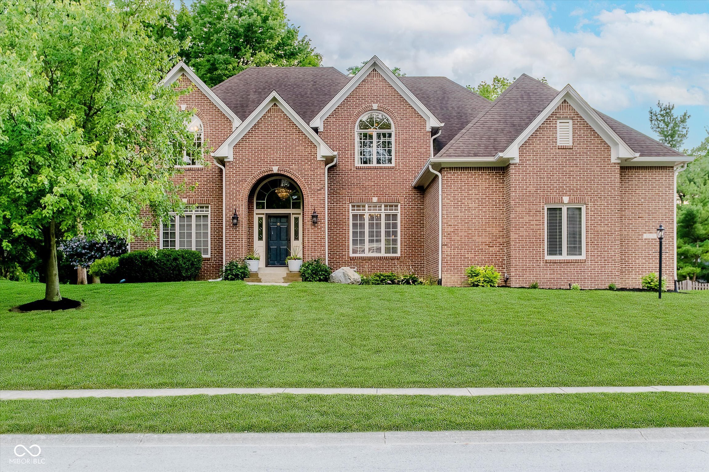 Property Photo: 11531 Woods Bay Lane IN 46236