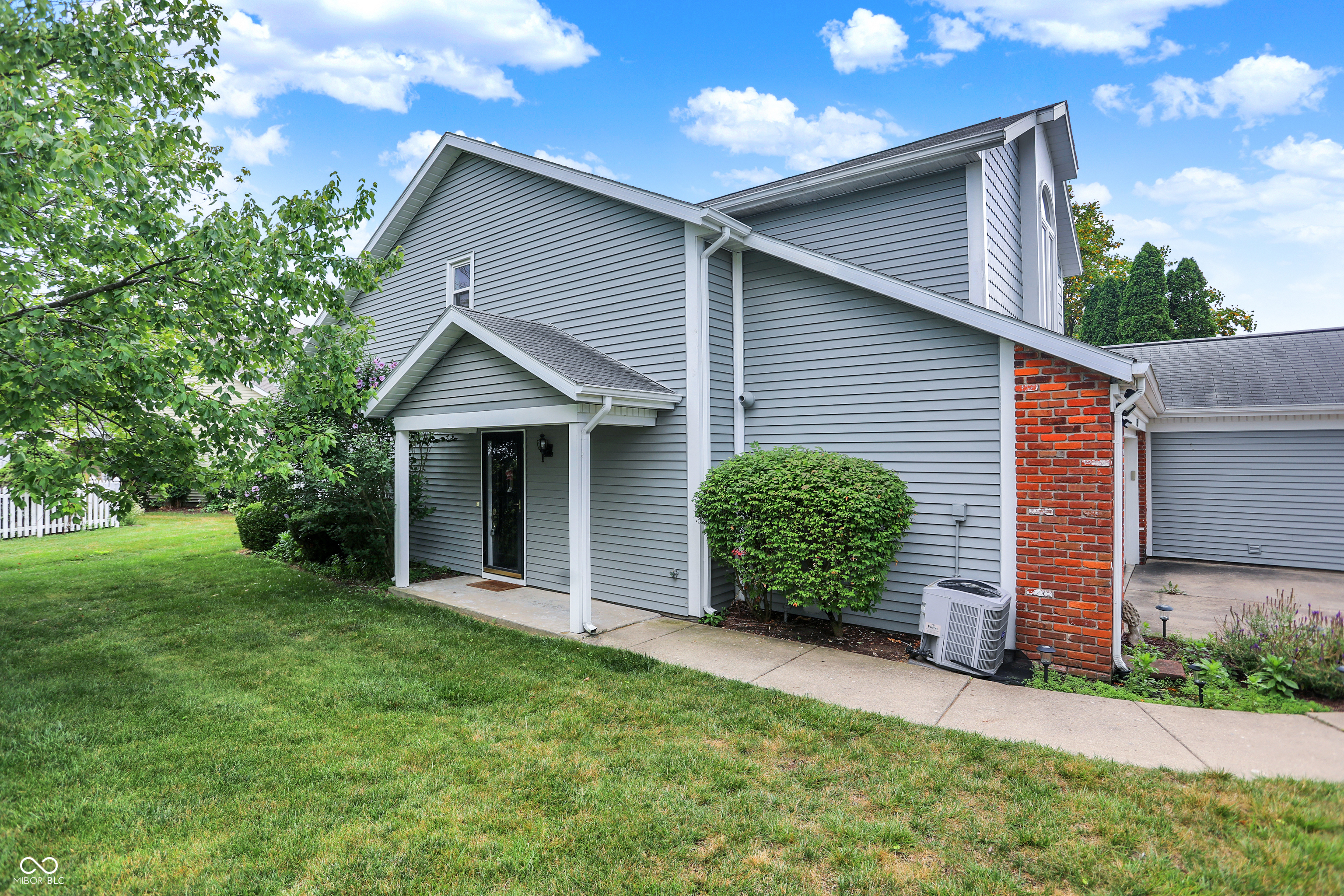 Property Photo: 1159 Camelback Boulevard IN 47906