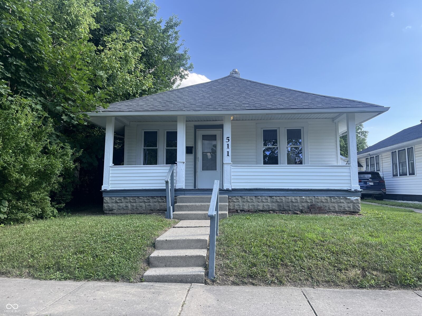 Property Photo: 511 W 22nd Street IN 46016