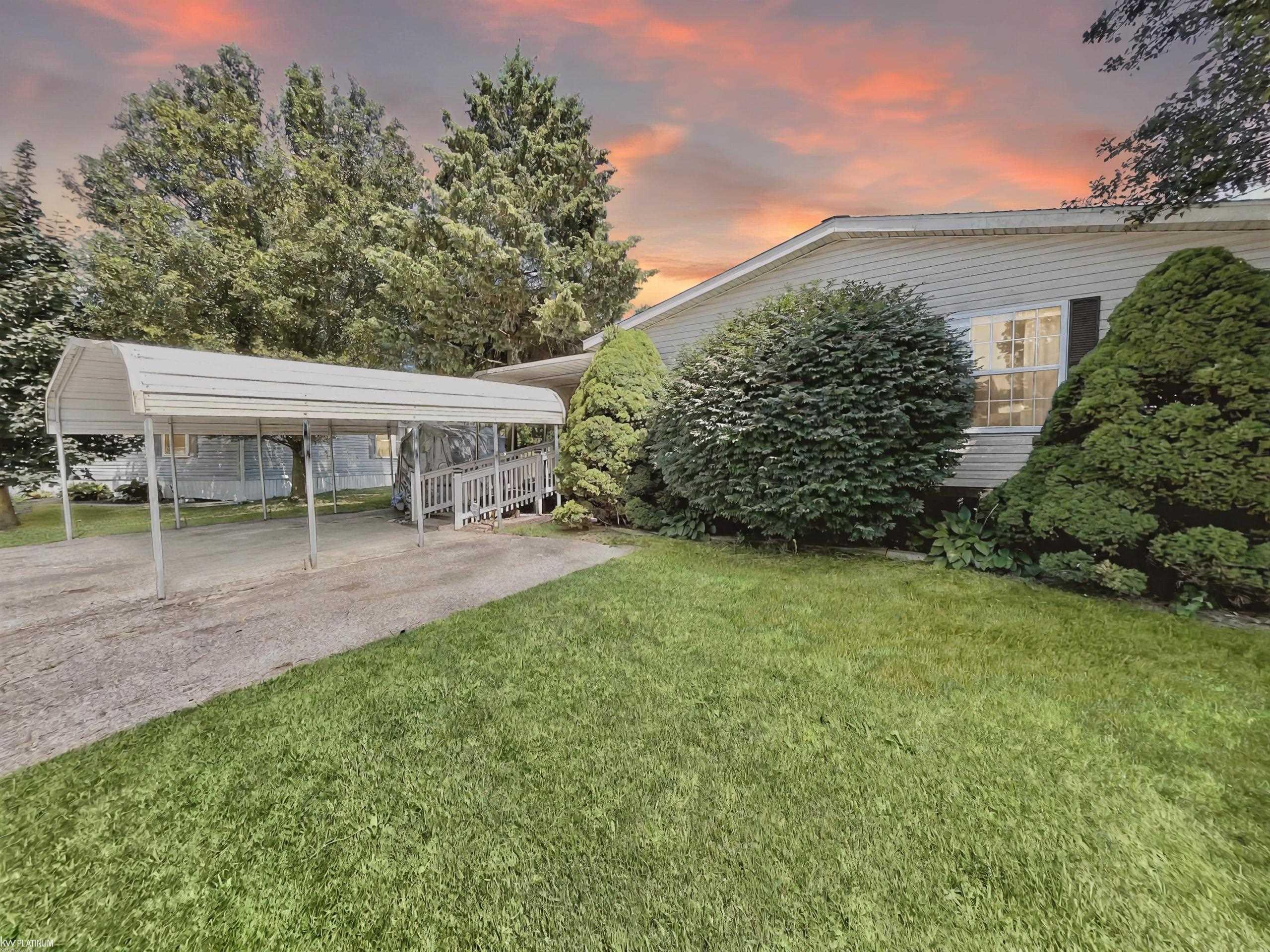 2500 Mann Road, Lot 83  Clarkston MI 48346 photo