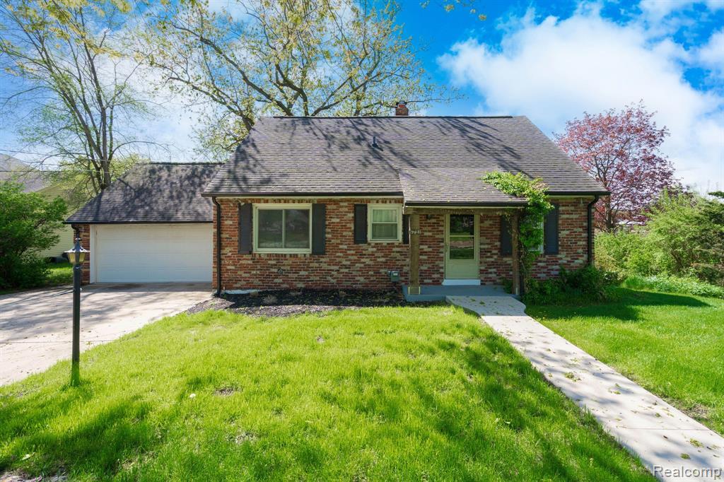 5721 Corunna Avenue  Clarkston MI 48346 3405 photo