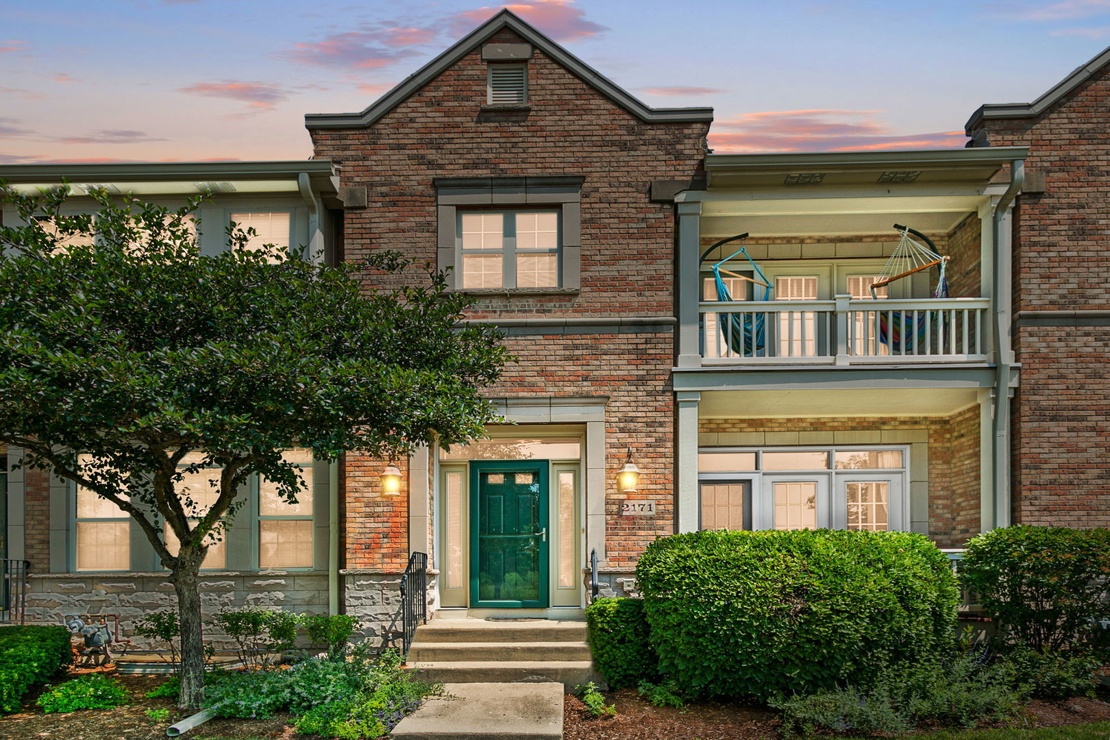Property Photo: 2171 Patriot Boulevard IL 60026