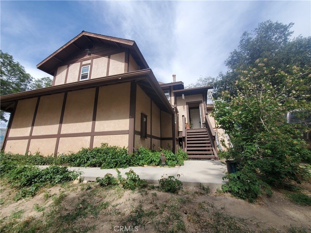 535 N Dart Canyon Road  Crestline CA 92325 photo