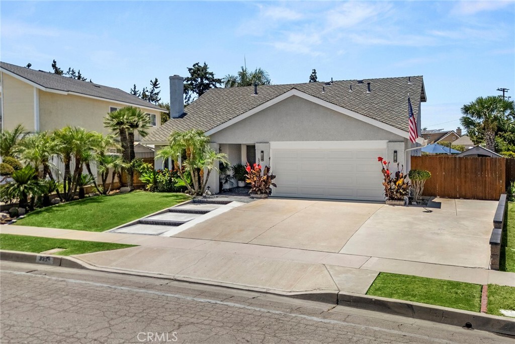 Property Photo: 3059 Heather Drive CA 92835