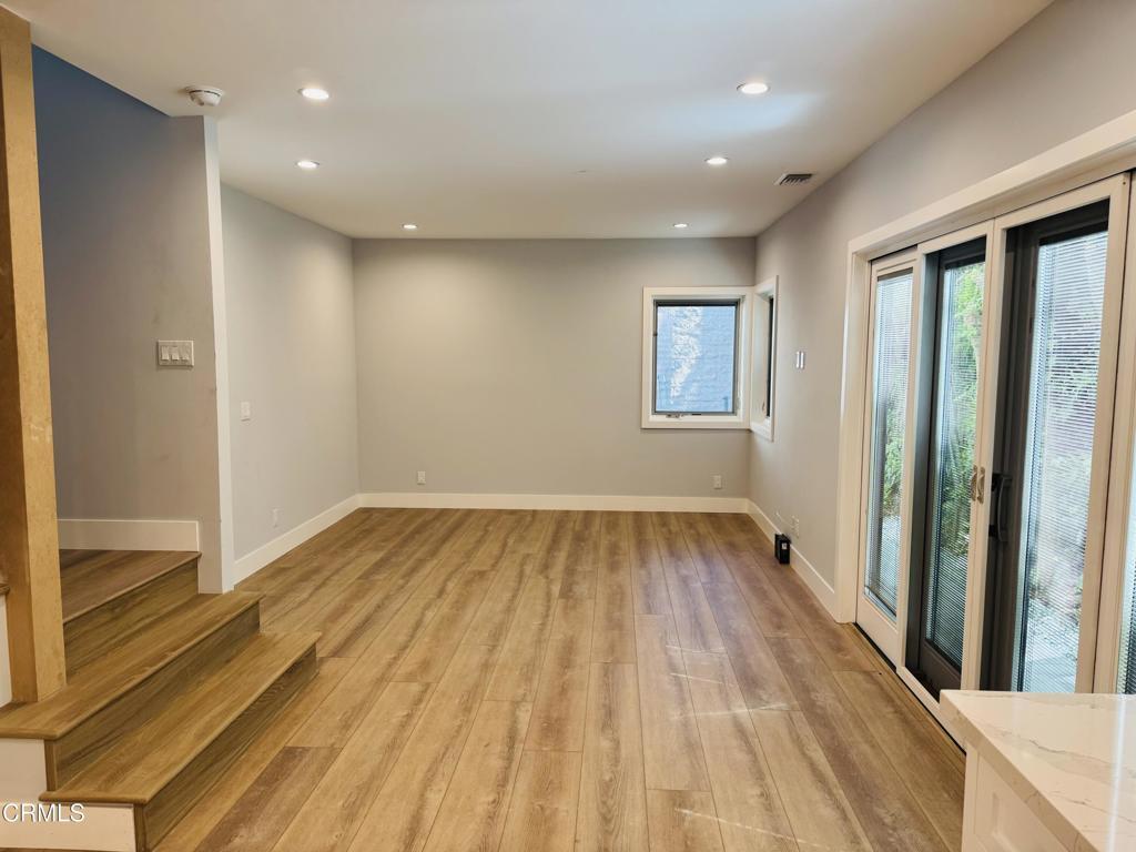 Property Photo:  188 Cedar Crest Avenue 6  CA 91030 